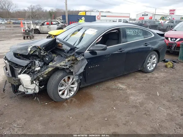 1G1ZD5ST1KF159683 2019 CHEVROLET MALIBU - Image 2
