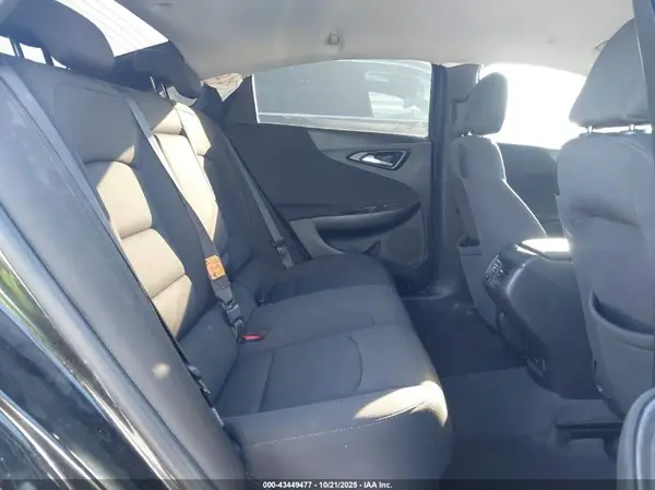 1G1ZD5ST1KF159960 2019 CHEVROLET MALIBU - Image 8