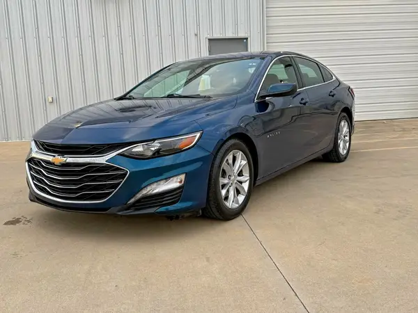 1G1ZD5ST1KF161207 2019 CHEVROLET MALIBU - Image 2