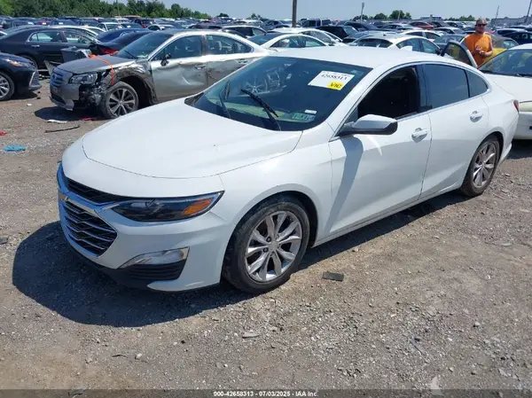 1G1ZD5ST1KF163619 2019 CHEVROLET MALIBU - Image 2