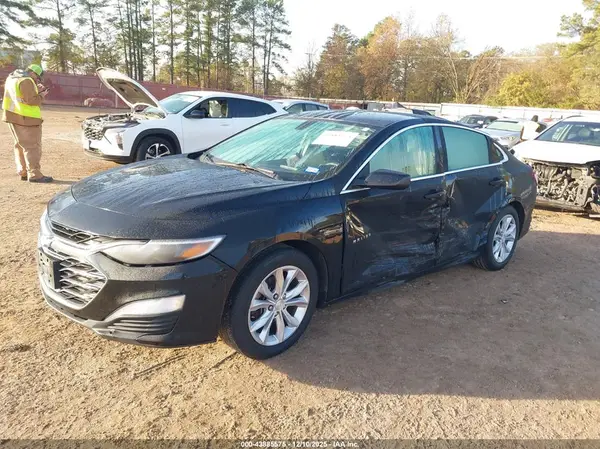 1G1ZD5ST1KF165967 2019 CHEVROLET MALIBU - Image 2