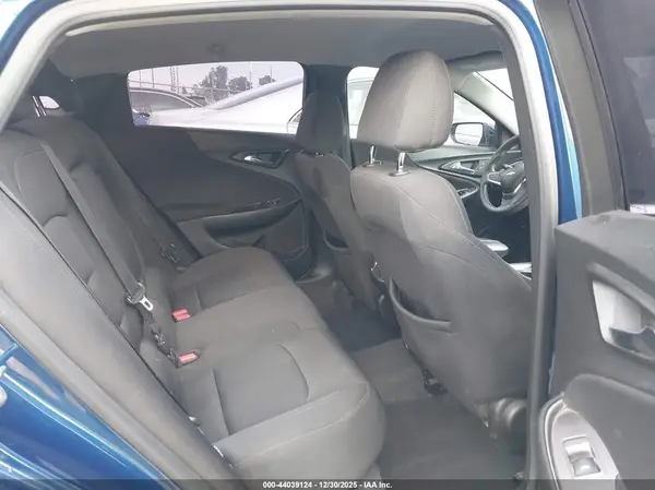 1G1ZD5ST1KF167556 2019 CHEVROLET MALIBU - Image 8