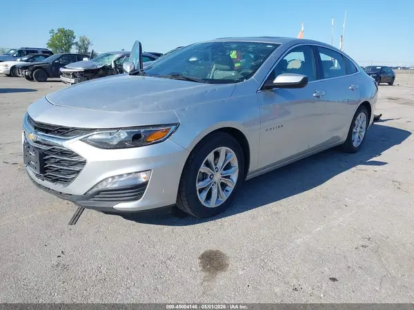 1G1ZD5ST1KF167928 2019 CHEVROLET MALIBU - Image 2