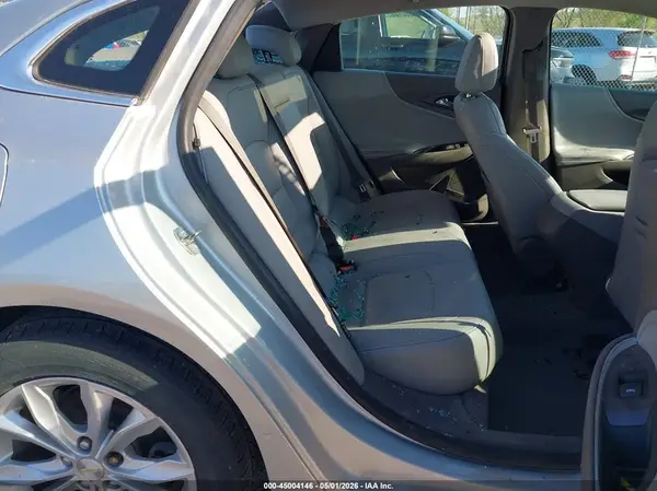 1G1ZD5ST1KF167928 2019 CHEVROLET MALIBU - Image 8