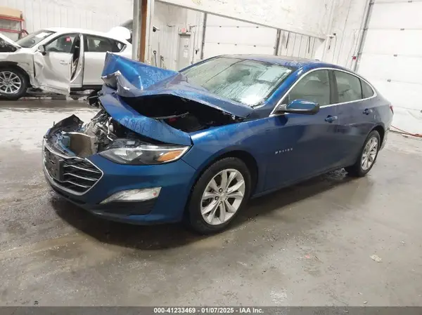 1G1ZD5ST1KF171073 2019 CHEVROLET MALIBU - Image 2