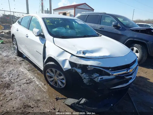 1G1ZD5ST1KF175088 2019 CHEVROLET MALIBU - Image 1