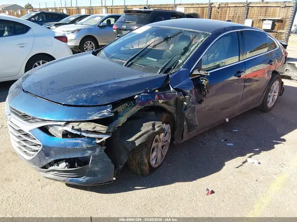 1G1ZD5ST1KF176063 2019 CHEVROLET MALIBU - Image 2