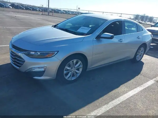 1G1ZD5ST1KF179366 2019 CHEVROLET MALIBU - Image 2