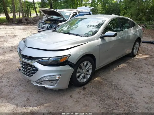 1G1ZD5ST1KF181540 2019 CHEVROLET MALIBU - Image 2