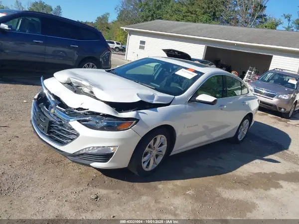 1G1ZD5ST1KF203987 2019 CHEVROLET MALIBU - Image 2