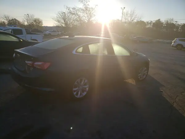 1G1ZD5ST1KF208008 2019 CHEVROLET MALIBU - Image 2