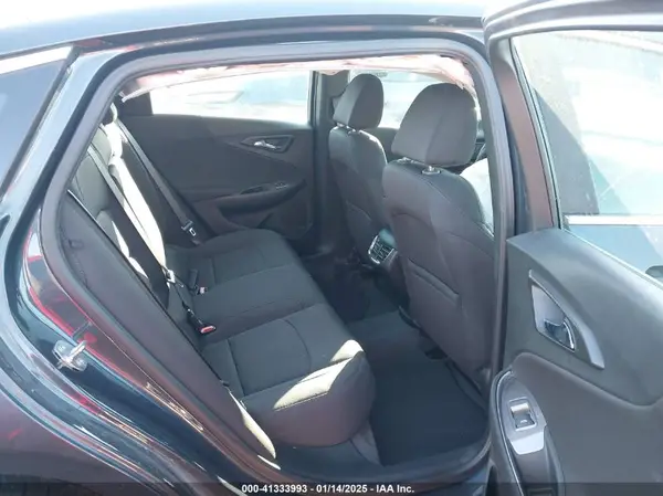 1G1ZD5ST1KF209837 2019 CHEVROLET MALIBU - Image 8