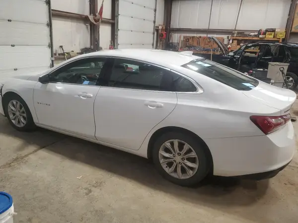 1G1ZD5ST1KF212012 2019 CHEVROLET MALIBU - Image 2