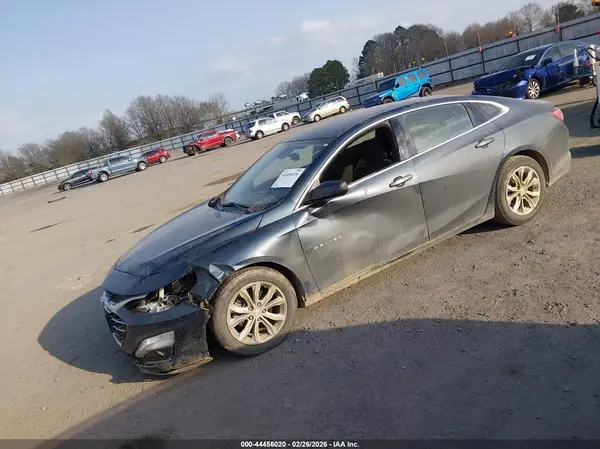 1G1ZD5ST1KF214519 2019 CHEVROLET MALIBU - Image 2