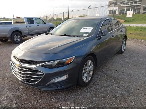 1G1ZD5ST1KF217131 2019 CHEVROLET MALIBU - Image 2
