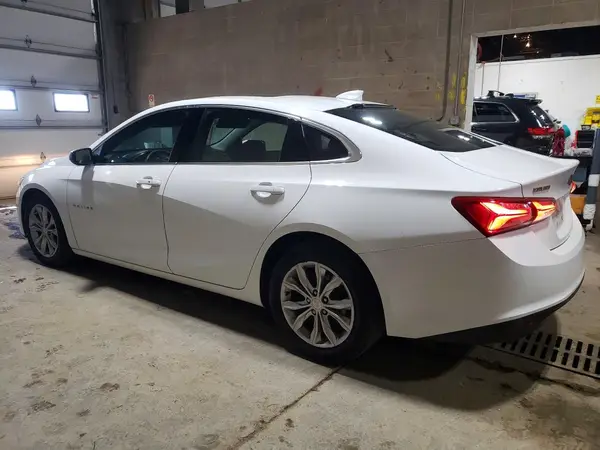 1G1ZD5ST1KF222992 2019 CHEVROLET MALIBU - Image 2