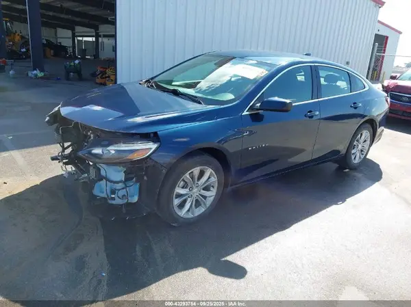 1G1ZD5ST1KF225794 2019 CHEVROLET MALIBU - Image 2
