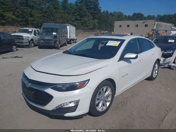 1G1ZD5ST1KF226430 2019 CHEVROLET MALIBU - Image 2