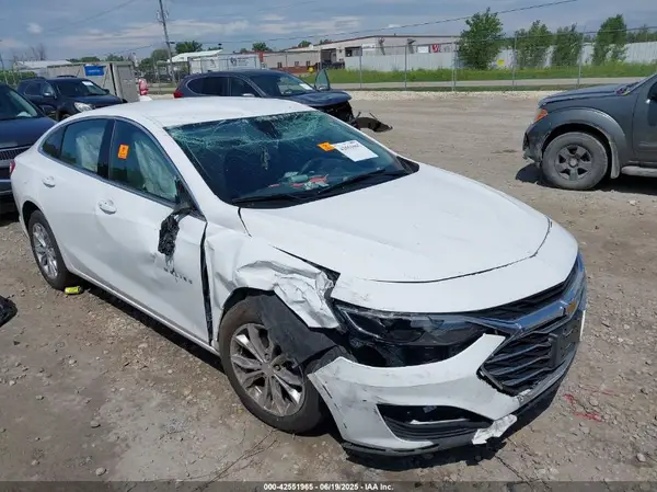 1G1ZD5ST1LF002737 2020 CHEVROLET MALIBU - Image 1