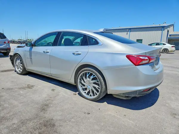 1G1ZD5ST1LF028240 2020 CHEVROLET MALIBU - Image 2