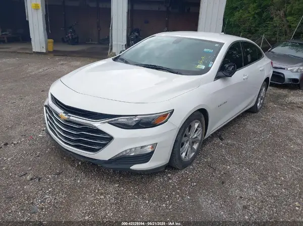 1G1ZD5ST1LF030022 2020 CHEVROLET MALIBU - Image 2
