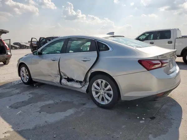 1G1ZD5ST1LF058368 2020 CHEVROLET MALIBU - Image 2