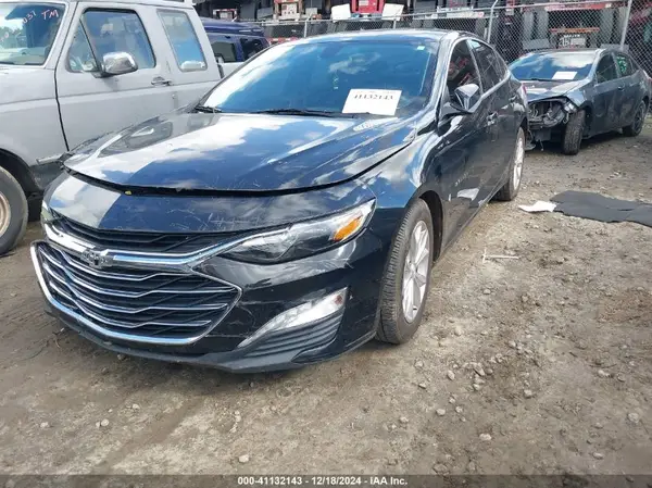 1G1ZD5ST1LF061383 2020 CHEVROLET MALIBU - Image 2