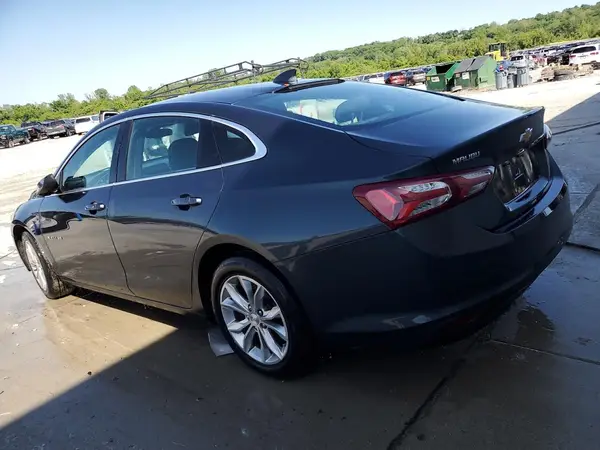 1G1ZD5ST1LF075915 2020 CHEVROLET MALIBU - Image 2
