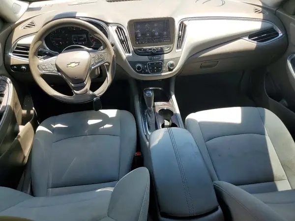 1G1ZD5ST1LF082587 2020 CHEVROLET MALIBU - Image 8