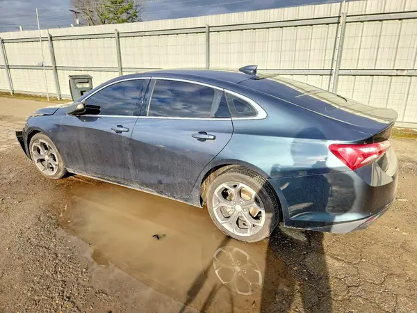 1G1ZD5ST1LF093038 2020 CHEVROLET MALIBU - Image 2