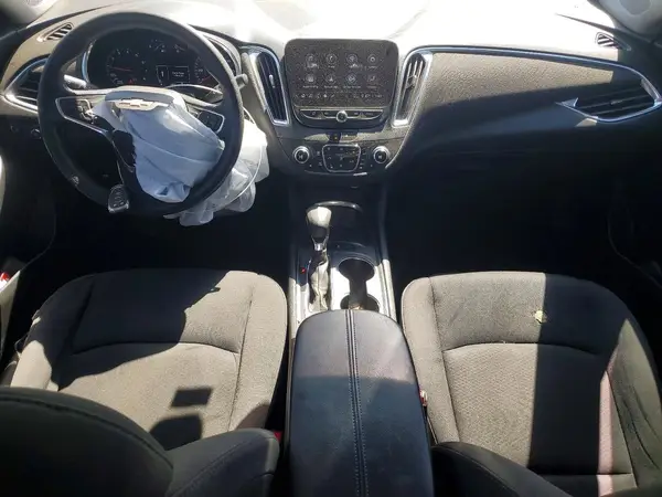 1G1ZD5ST1MF051731 2021 CHEVROLET MALIBU - Image 8