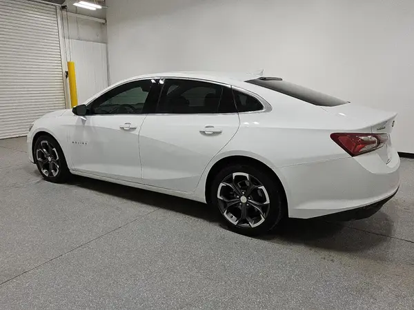 1G1ZD5ST1NF132035 2022 CHEVROLET MALIBU - Image 2