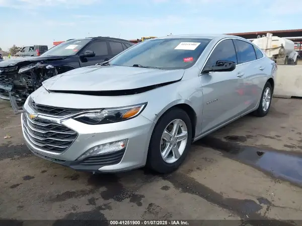 1G1ZD5ST1NF142242 2022 CHEVROLET MALIBU - Image 2