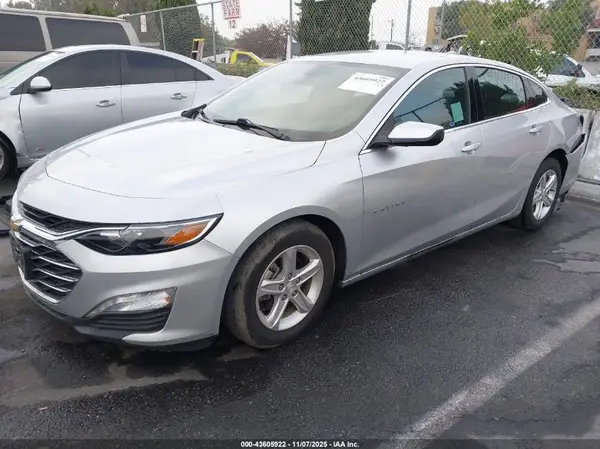 1G1ZD5ST1NF142533 2022 CHEVROLET MALIBU - Image 2