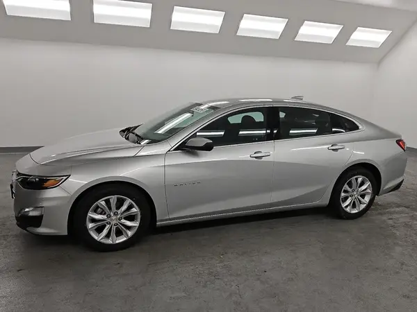 1G1ZD5ST1NF163964 2022 CHEVROLET MALIBU - Image 1