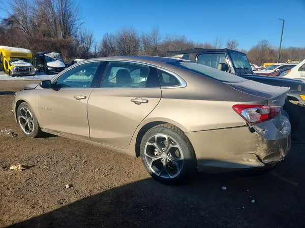 1G1ZD5ST1PF135729 2023 CHEVROLET MALIBU - Image 2