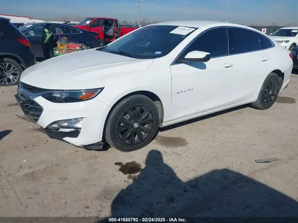 1G1ZD5ST1PF149050 2023 CHEVROLET MALIBU - Image 2