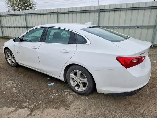 1G1ZD5ST1PF185532 2023 CHEVROLET MALIBU - Image 2
