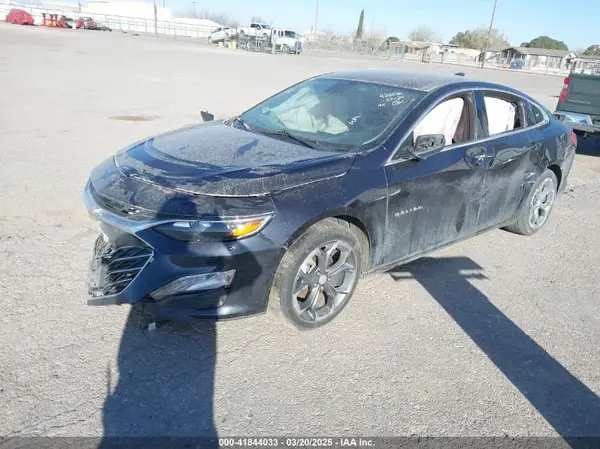 1G1ZD5ST1PF206895 2023 CHEVROLET MALIBU - Image 2