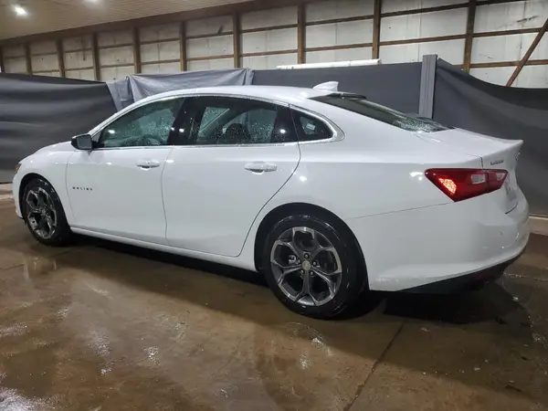 1G1ZD5ST1RF108310 2024 CHEVROLET MALIBU - Image 2