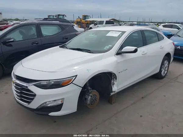 1G1ZD5ST1RF130288 2024 CHEVROLET MALIBU - Image 2