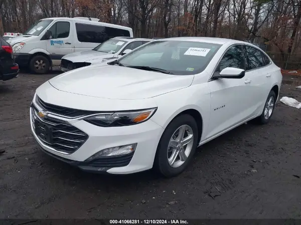 1G1ZD5ST1RF172475 2024 CHEVROLET MALIBU - Image 2