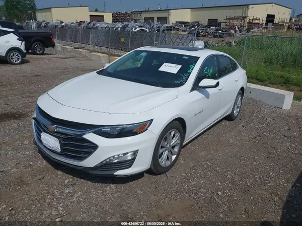 1G1ZD5ST1RF177188 2024 CHEVROLET MALIBU - Image 2