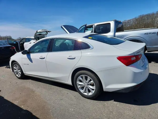 1G1ZD5ST1RF184027 2024 CHEVROLET MALIBU - Image 2