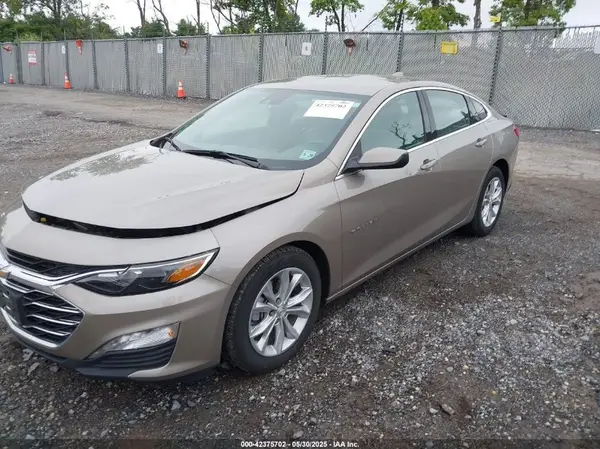 1G1ZD5ST1RF195058 2024 CHEVROLET MALIBU - Image 2
