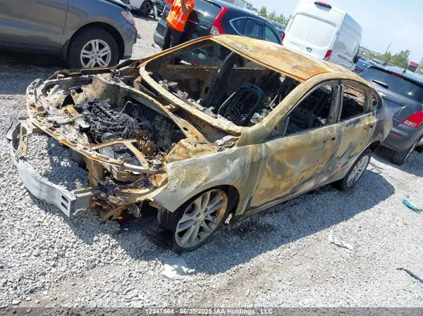 1G1ZD5ST2JF103444 2018 CHEVROLET MALIBU - Image 2