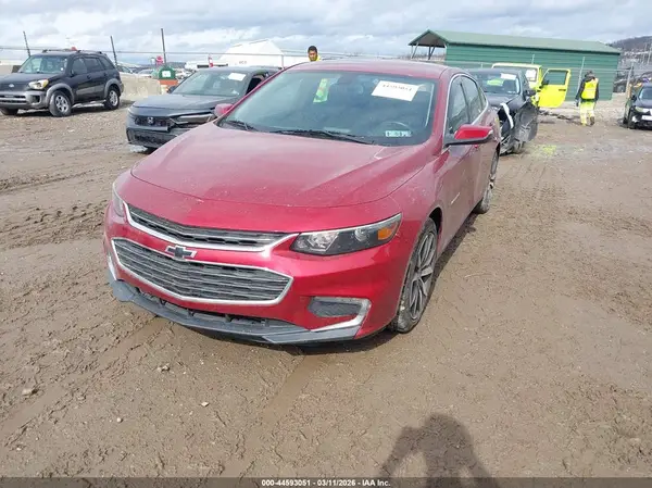 1G1ZD5ST2JF104058 2018 CHEVROLET MALIBU - Image 2