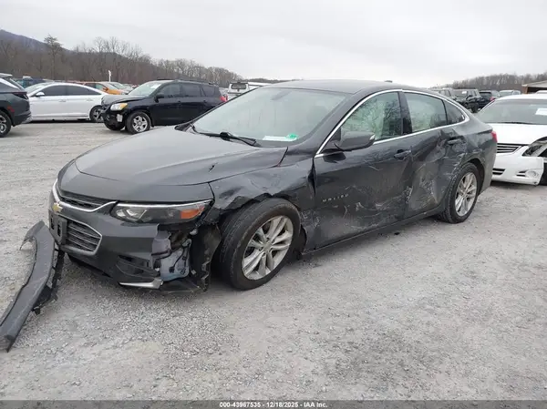 1G1ZD5ST2JF109650 2018 CHEVROLET MALIBU - Image 2