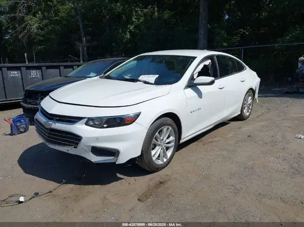 1G1ZD5ST2JF118610 2018 CHEVROLET MALIBU - Image 2
