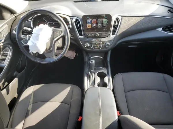 1G1ZD5ST2JF120194 2018 CHEVROLET MALIBU - Image 8